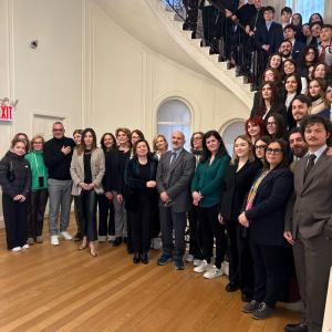Studenti e personale a New York