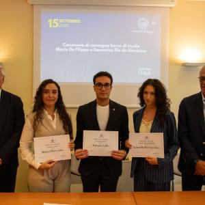 Cerimonia di consegna delle borse di studio in memoria di Mario De Filippo e Domenico Pio de Girolamo