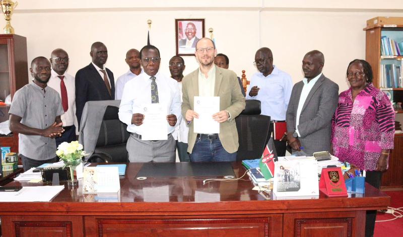 Il Memorandum of Understanding è stato firmato alla presenza del Rettore della MMUST, Prof. Solomon Igosangwa Shibairo, che ha accolto ufficialmente il Prof. Amendolagine